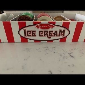 Melissa and Doug Ice Cream scoop